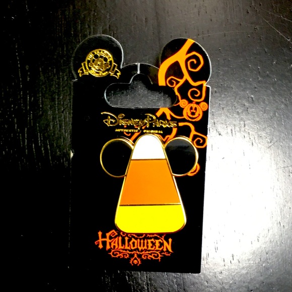 Disney Accessories - 👻🎃Disney Parks - Halloween Pin!👻👻🎃🎃